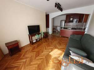 Grbavica, 70m2, odličan dvoiposoban stan. 