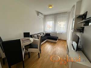Izdaje se odličan 1.5 stan - Jastrebačka ulica