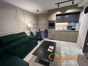 Kompletno namesten jednoiposoban na Adicama!