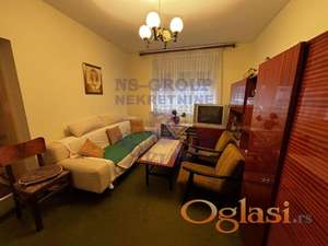 Prizemna kuća starije gradnje u srcu starog Novog sada