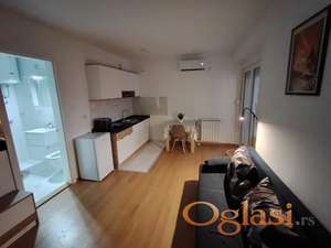 PRELEP NOV STAN, 35m2, ODVOJENA SPAVACA SOBA, LEPA TERASA