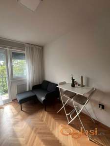 Jednoiposoban stan na Satelitu ! Stevana Momčilovića !