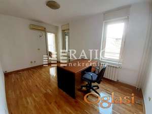 Centar(Kalemegdan)Pjarona De Mondezira,52m2,2.0-garažno mesto #2500