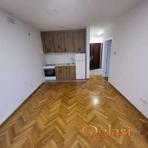 NOVI SAD - BULEVAR EVROPE - 37.00 m2