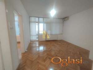 Komforan dvosoban stan na atraktivnoj lokaciji