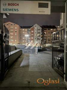 Petra Drapšina , garažno mesto ID#3985