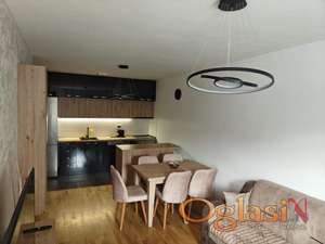 NOV STAN NOVA ZGRADA MALI TROŠKOVI PARKING