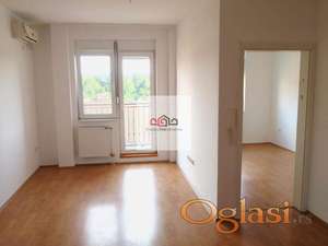 SAJAM JEDNOIPOSOBAN  PRAZAN STAN 300 EURA