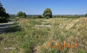 Barajevo-uknjižen plac od 20ari
