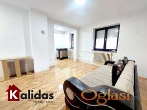 Novi Sad, Grbavica, 27 m2, ODMAH USELJIVA GARSONJERA!