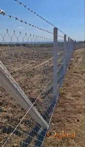 Blizu prirode i jezera – ograđena parcela 36 ari u Stejanovcima na prodaju!