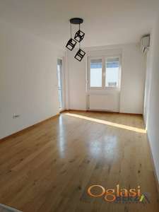 ODLIČAN, NOV JEDNOIPOSOBAN STAN NA BULEVARU PATRIJARHA PAVLA