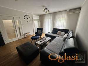 Odličan troiposoban stan! Novo Naselje - Jugovićevo!