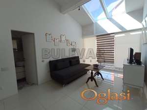 Izdaje se kancelarijski prostor u Donjem Komrenu, 50m2