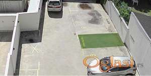 Izdajem parking mesto – Podbara