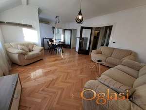Trosoban stan - Novo naselje  - pet friendly
