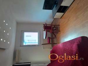 Nova Detelinara – 1.5 soban, 38m², PARKING, Lift, Top lokacija