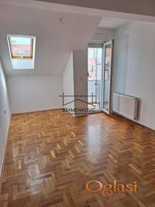 Nova Detelinara-Odmah useljiv-Može kredit za mlade