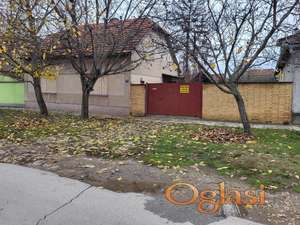 Prodajem kuću u Bečeju