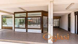 Odličan lokal u centru, 30m2