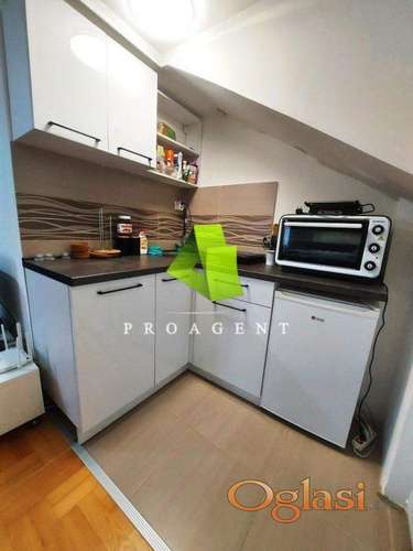 Fotografija stana 7 od 10