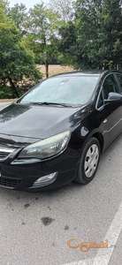 Opel Astra J