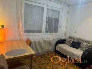 Novi Sad - Detelinara - jednoiposoban stan - odmah useljivo - nije pet friendly - 300 eura