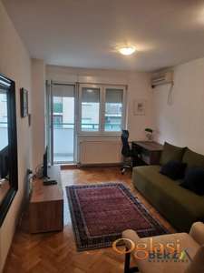 KOMFORAN, NAMEŠTEN JEDNOIPOSOBAN STAN, GRBAVICA