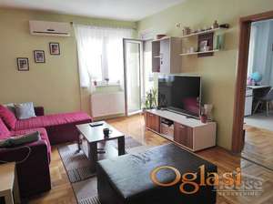 STAN - NOVI SAD - CENTAR - 72m2 - 175100 evra