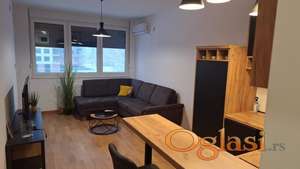 Jednoiposoban stan sa garažnim mestom