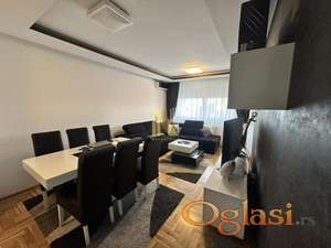 EKSKLUZIVAN DVOIPOSOBAN STAN (kompletno opremljen) - Bulevar Parijarha Pavla