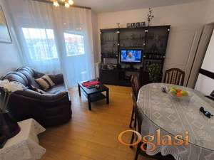 dvoiposoban, Sajam - Nova Detelinara, sa nameštajem