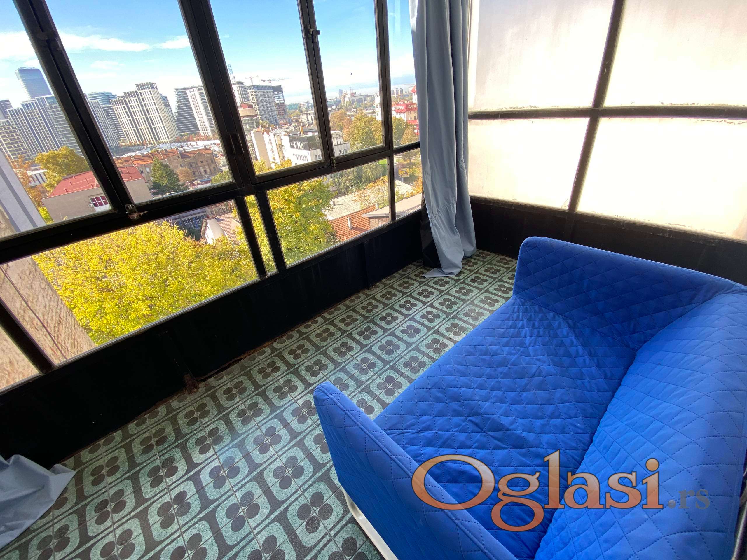 Продается зарегистрированная салонная квартира 138m² доля 3/8) — фото