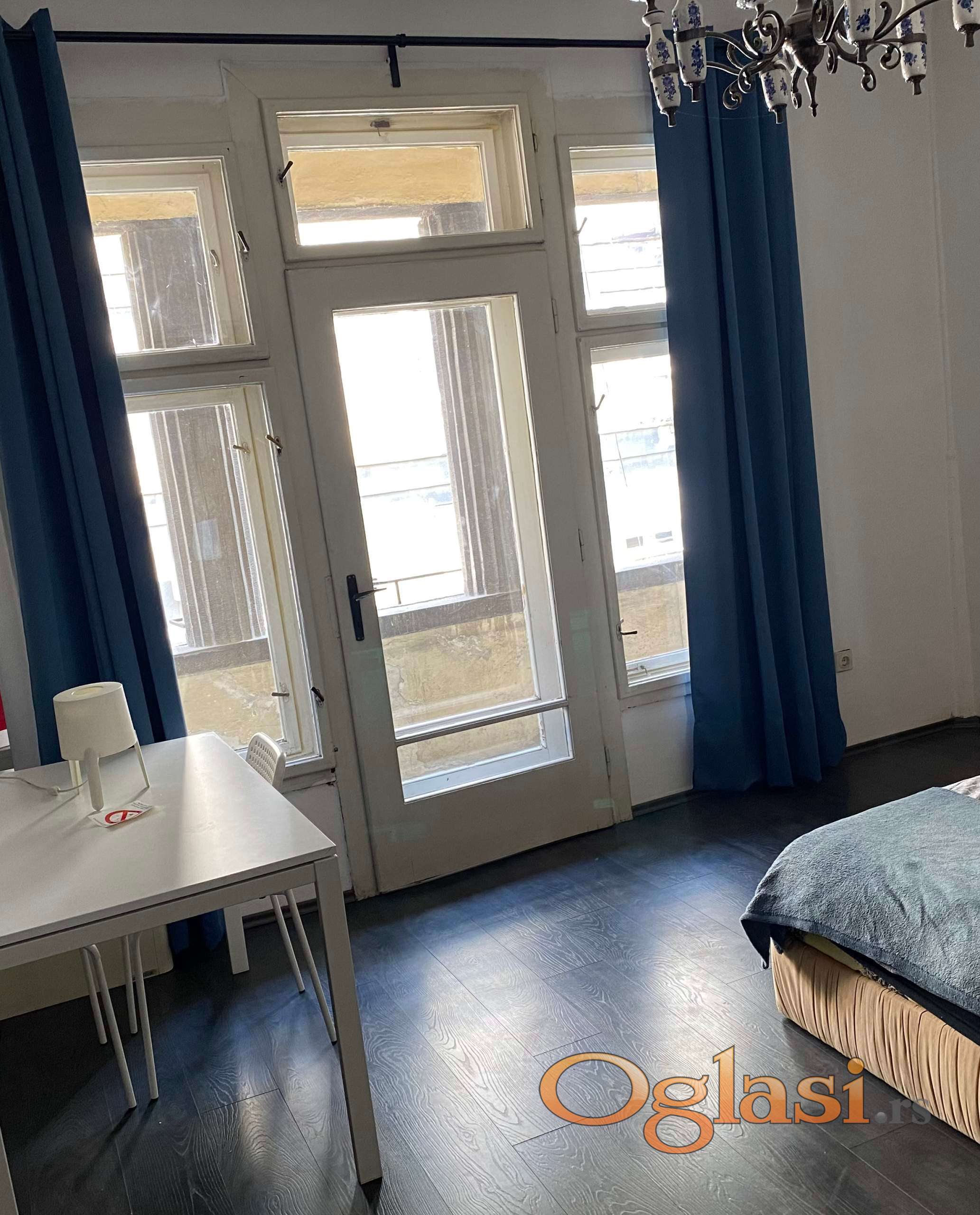 Продается зарегистрированная салонная квартира 138m² доля 3/8) — фото