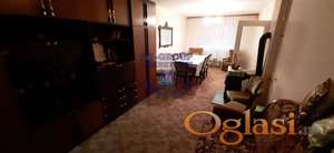 Uknjižena spratna kuća!!!