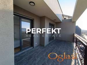 Kotež 1, trosoban nov, namešten sa parking mstom