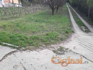 Idealan plac za porodično stanovanje u Rakovcu!