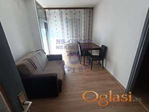Izdaje se odličan dvosoban stan na najboljoj lokaciji u Novom Sadu.