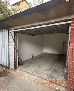 TOP LOKACIJA - GARAŽA 14m2 DOSTUPNA ODMAH !