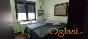 Četvorosoban stan na Bulevaru Evrope