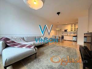 Novi Sad, Centar - Renoviran dvoiposoban stan ID#9104431