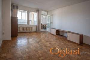 Blok 63, Gandijeva, 44m2