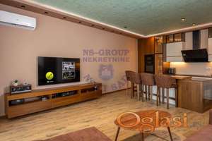 - Jako retko u ponudi - PENTHOUSE - trosoban 96m2 + terasa cca 75m2 -