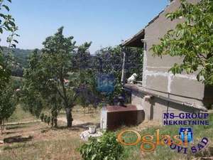 Stariji objekat od čvrstog materijala, uknjižen!!!