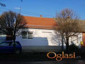 Prodajem kuću u širem centru Pančeva