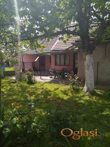 Kuća u Vojvodini 120m Taraš (Zrenjanin) plac 1600m useljiva
