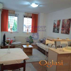 Izdaje se lep stan, na dobroj i mirnoj lokaciji.