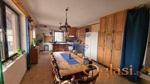 Spratna kuća na Pejićevim salašima