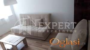 Izdaje se stan prekoputa glavne pošte!