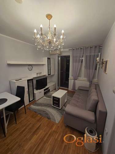 Fotografija stana 2 od 8